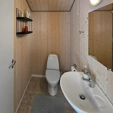 Lovely In With Sauna