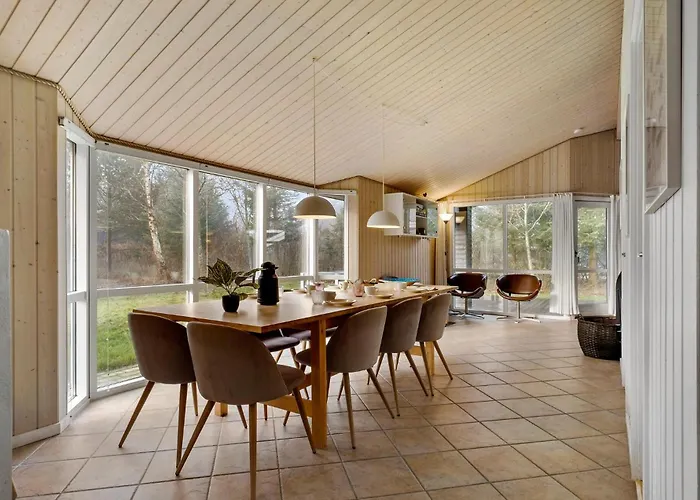 Lovely In With Sauna Semesterbostad *